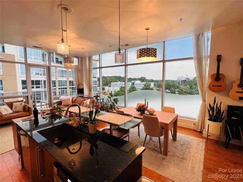 Property image 3 at 1100 Metropolitan Avenue, Charlotte, NC 28204