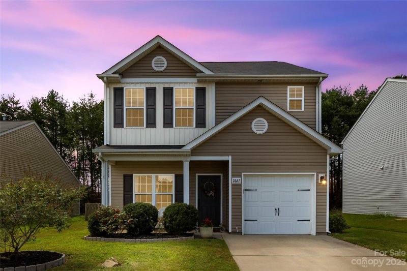 Property image 3 at 2637 Meadow Crossing Drive, Dallas, NC 28034