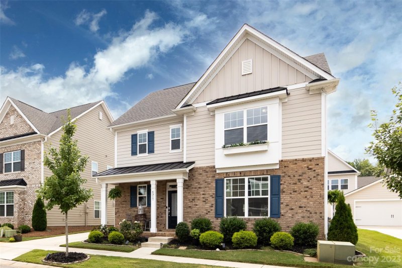 Property image 3 at 6317 Kennard Drive, Charlotte, NC 28216