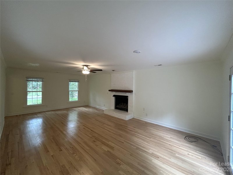 Property image 3 at 2627 Kilmarnock Court, Matthews, NC 28105