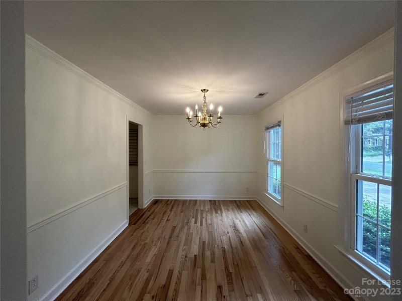 Property image 4 at 2627 Kilmarnock Court, Matthews, NC 28105