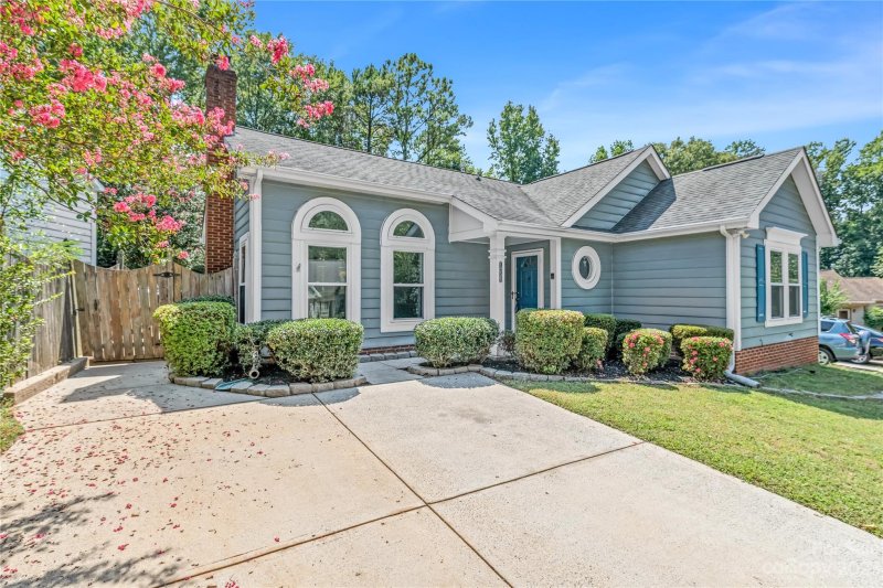 Property image 3 at 14218 Quartz Lane, Pineville, NC 28134