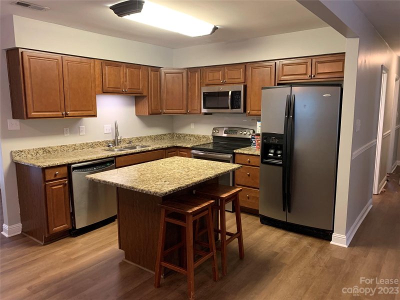 Property image 5 at 11800 Mirror Lake Drive, Charlotte, NC 28226