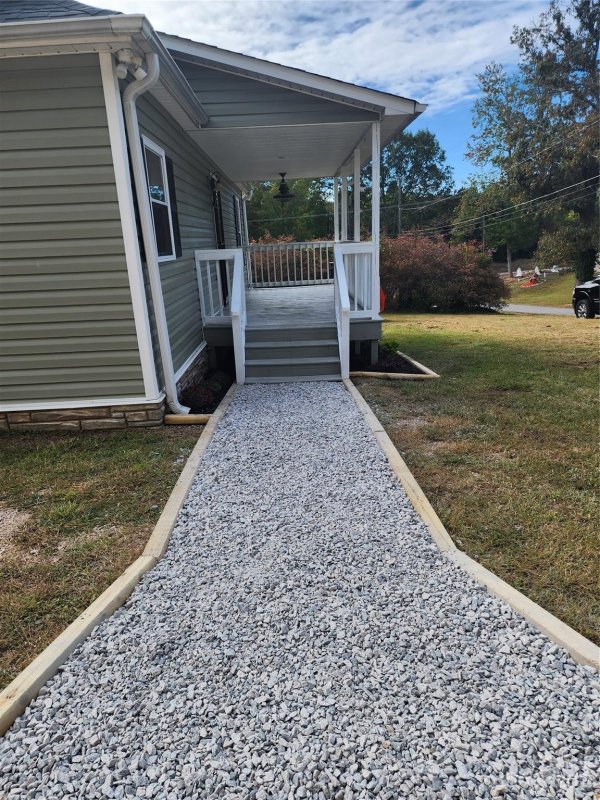 Property image 2 at 809 Beechwood Street, Kannapolis, NC 28081