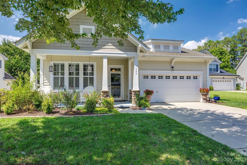 383 Sand Paver Way