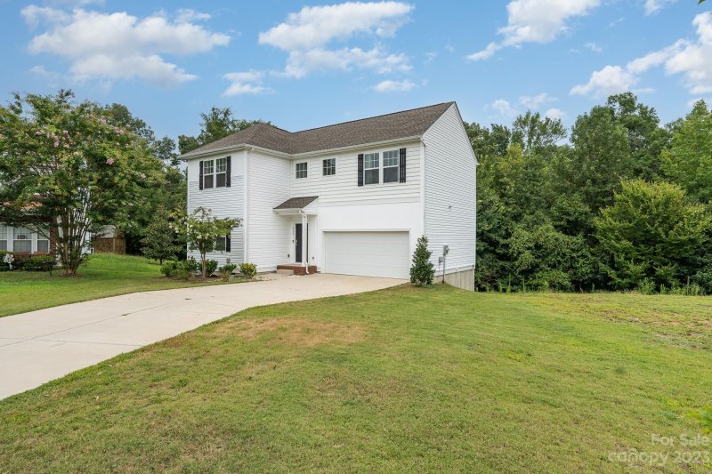 Property image 2 at 1936 Hamilton Forest Drive, Charlotte, NC 28216