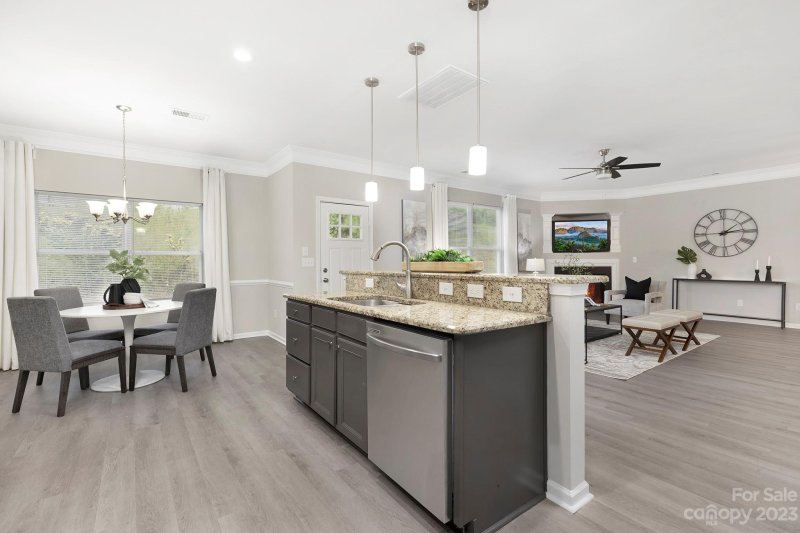 Property image 4 at 16550 Falconry Way, Charlotte, NC 28278