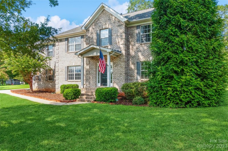 Property image 3 at 4227 Flint Drive, Lancaster, SC 29720