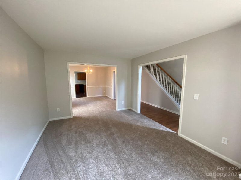 Property image 3 at 3733 Pauline Lane, Charlotte, NC 28216