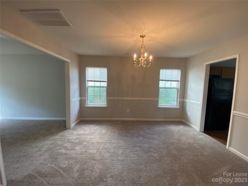 Property image 4 at 3733 Pauline Lane, Charlotte, NC 28216