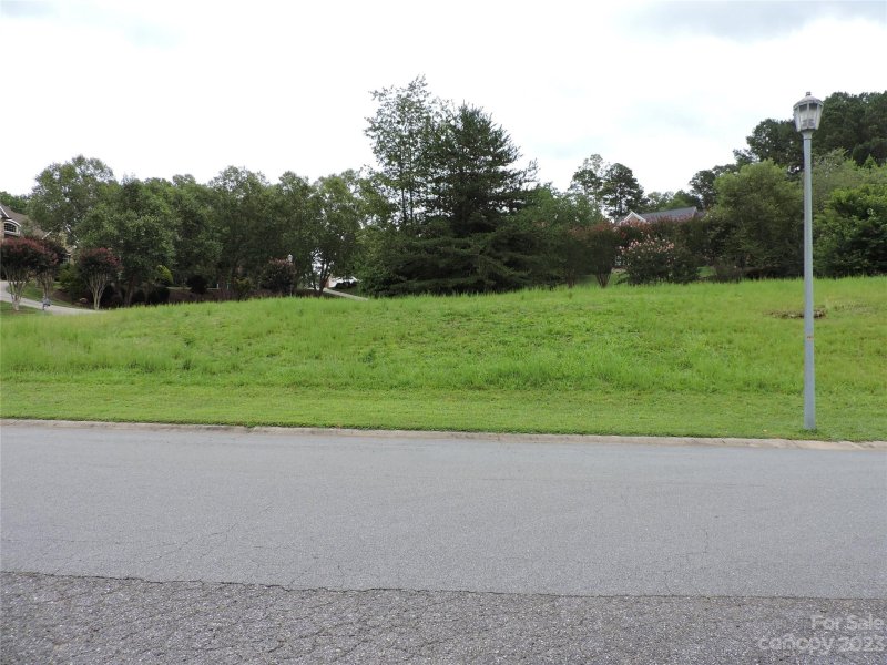 Property image 4 at 106 River Bend Club Pointe, Granite Falls, NC 28630