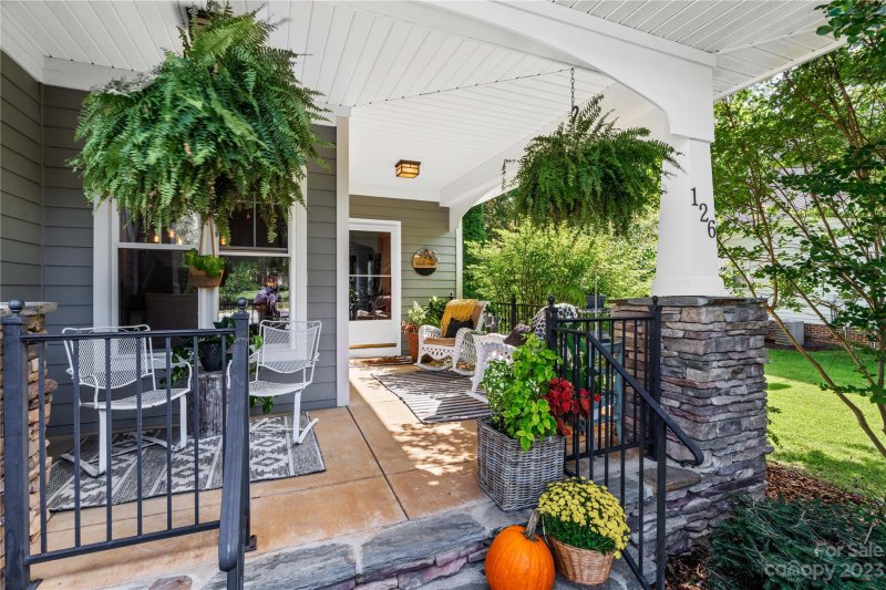 Property image 3 at 126 Carolina Bluebird Loop, Arden, NC 28704