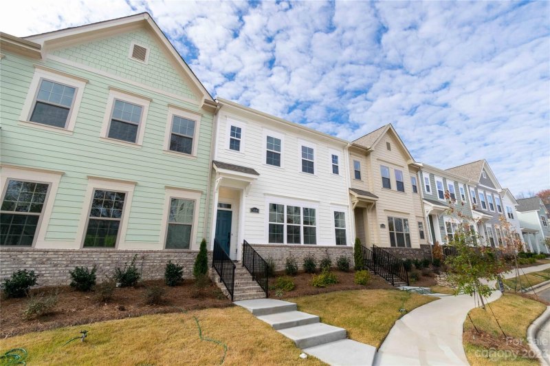 Property image 2 at 15144 Rocky Bluff Loop, Davidson, NC 28036