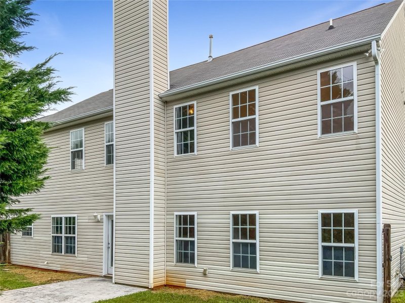 Property image 3 at 3318 Hendricks Chapel Lane, Charlotte, NC 28216