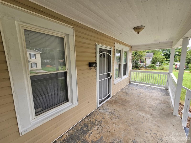 Property image 3 at 213 Harrison Street, Charlotte, NC 28208