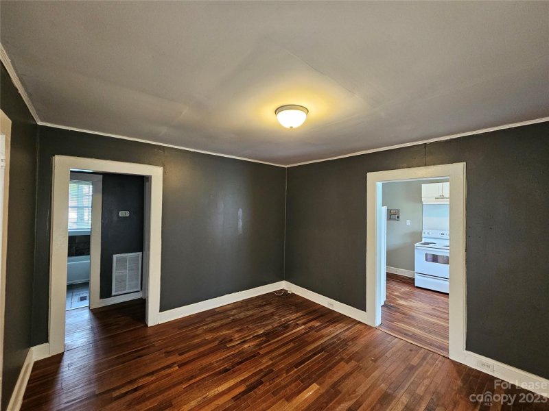 Property image 5 at 213 Harrison Street, Charlotte, NC 28208