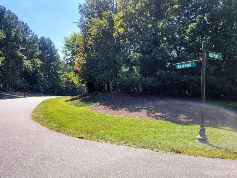 Property image 3 at 5109 Pelican Point, Denver, NC 28037