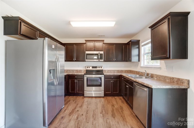 Property image 5 at 1072 Bolivia Drive, Gastonia, NC 28054