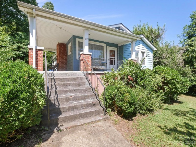 Property image 2 at 27 Old Chunns Cove Road, Asheville, NC 28805