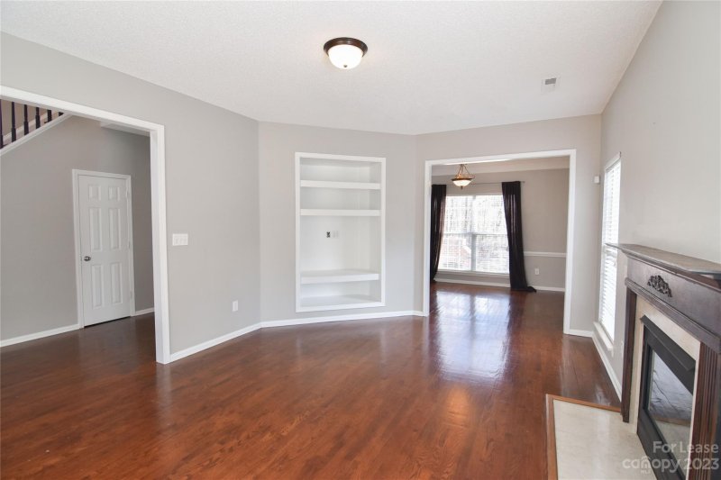 Property image 3 at 2701 Grosbeak Lane, Charlotte, NC 28269