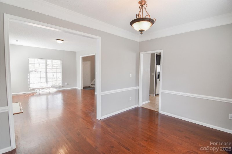 Property image 5 at 2701 Grosbeak Lane, Charlotte, NC 28269