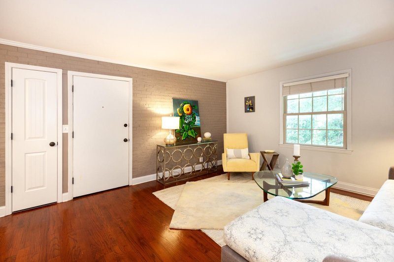 Property image 3 at 4917 Park Road, Charlotte, NC 28209