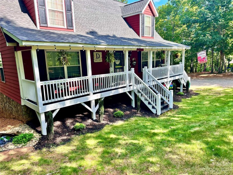 Property image 3 at 3244 Holly Road, Connelly Springs, NC 28612