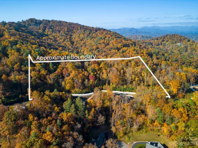 Property image 3 at 74 88 Longspur Lane, Asheville, NC 28804