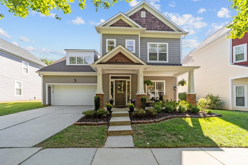 Property image 2 at 19104 Coachmans Trace, Cornelius, NC 28031