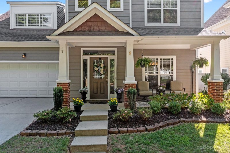 Property image 4 at 19104 Coachmans Trace, Cornelius, NC 28031