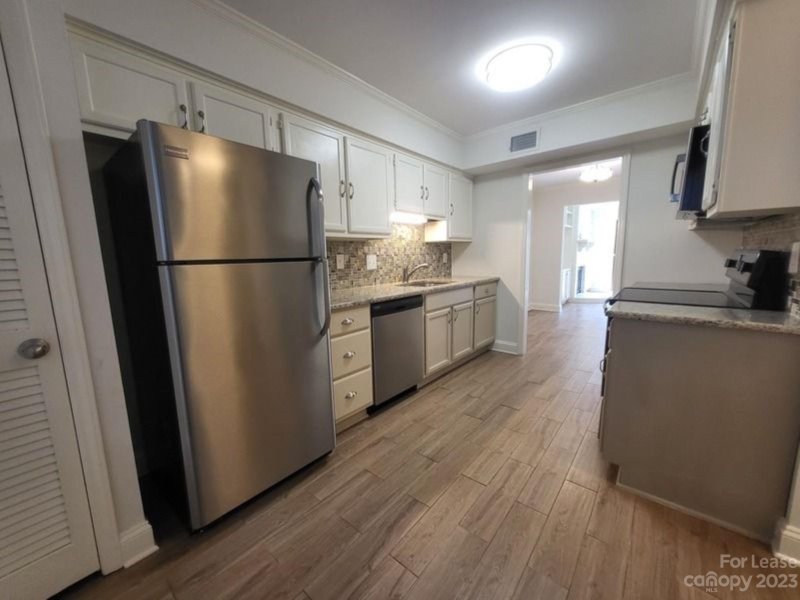 Property image 3 at 3707 Willow Valley Drive, Charlotte, NC 28227