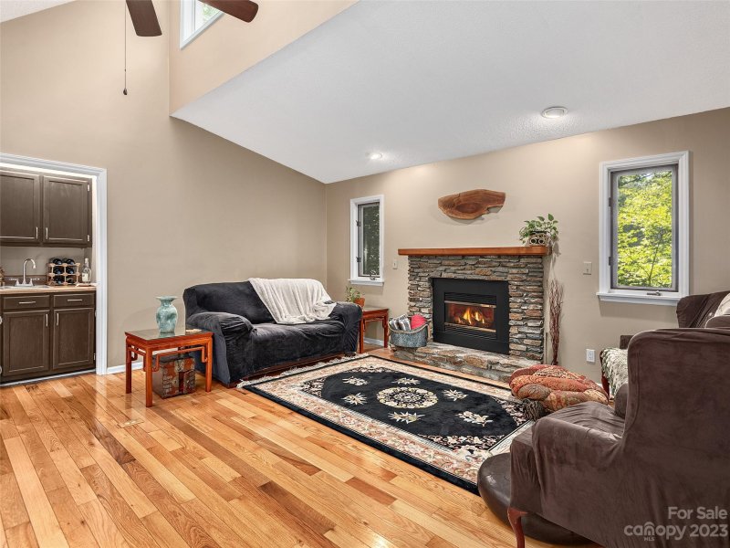 Property image 4 at 326 Colony Lane, Hendersonville, NC 28791