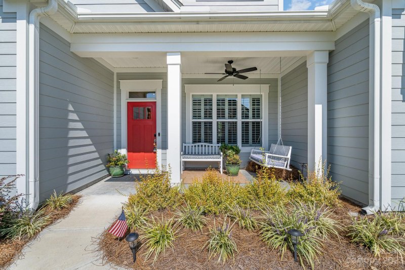 Property image 2 at 2376 Kingsley Drive, Concord, NC 28025