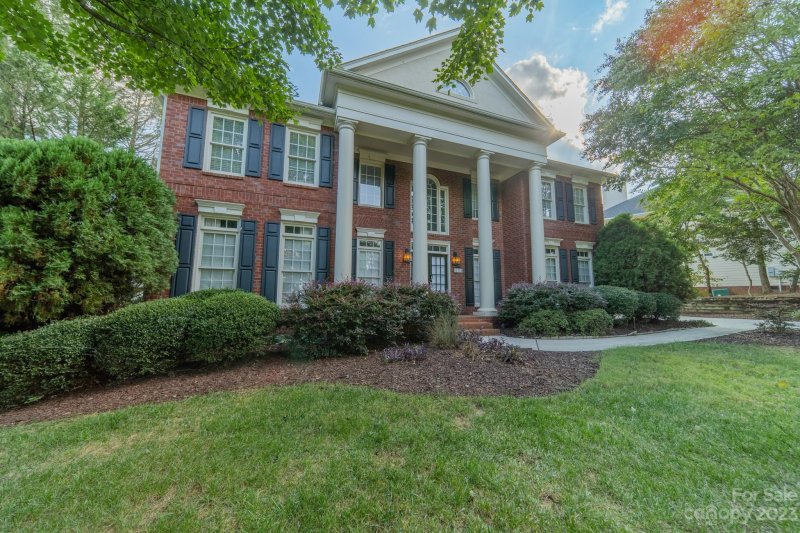 Property image 3 at 11710 Tavernay Parkway, Charlotte, NC 28262