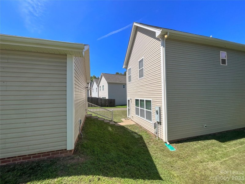 Property image 3 at 8126 Dumphries Drive, Huntersville, NC 28078