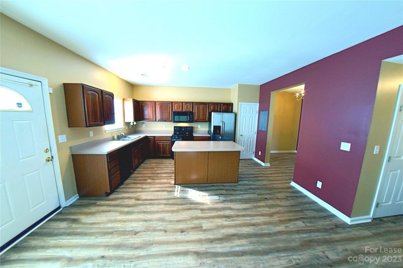 Property image 2 at 8318 Shinkansen Drive, Charlotte, NC 28213