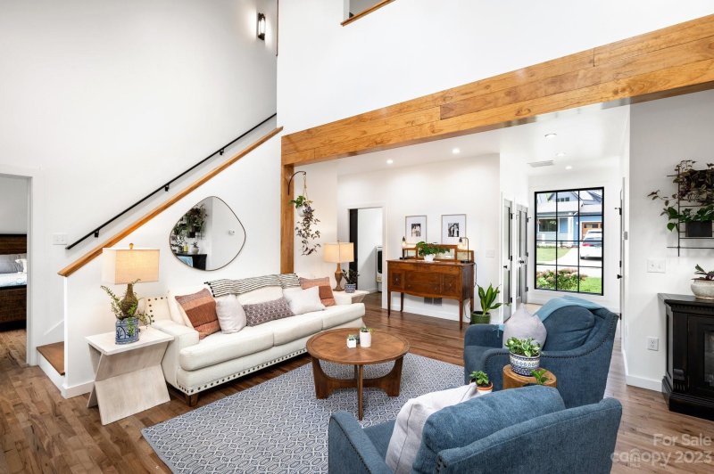 Property image 3 at 52 Malvern Walk, Asheville, NC 28806