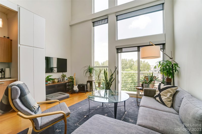 Property image 3 at 3123 N Davidson Street, Charlotte, NC 28205