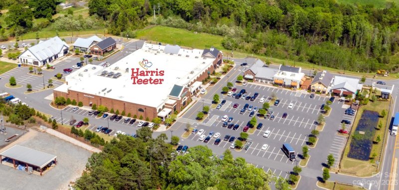 Property image 4 at 665 Citriadora Street, Fort Mill, SC 29715