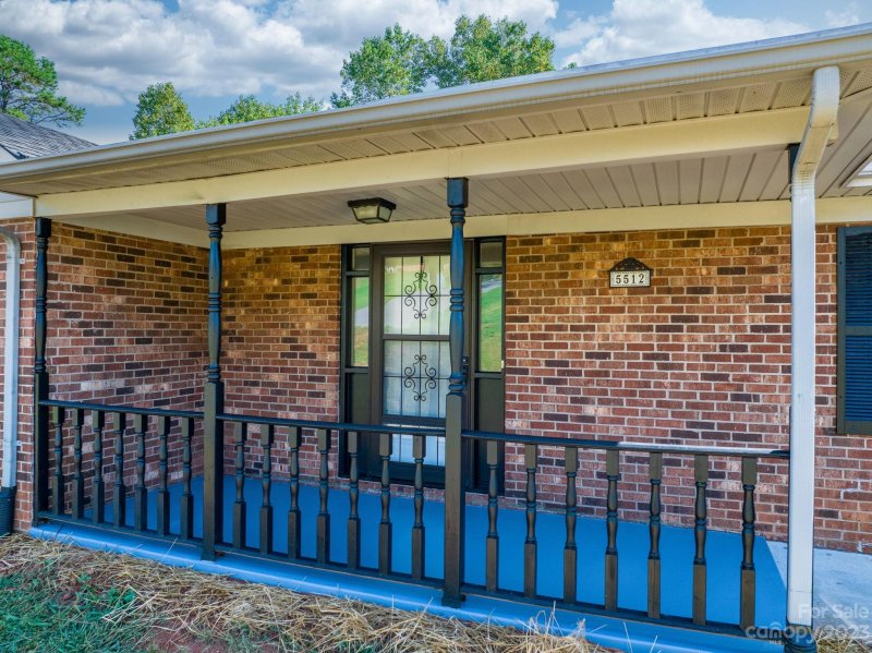 Property image 4 at 5512 Pine Lake Court, Hickory, NC 28601