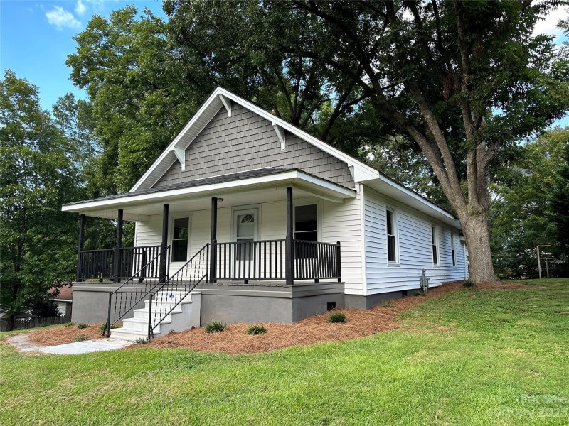 Property image 2 at 360 Houston Street, Concord, NC 28025