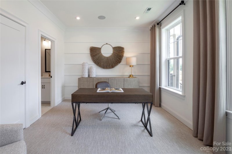 Property image 3 at 2505 Kenmore Avenue, Charlotte, NC 28204