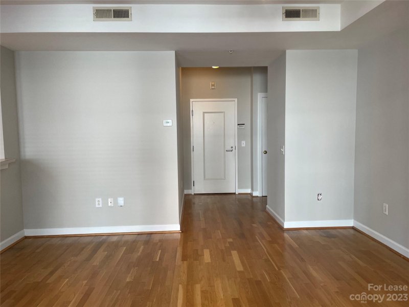 Property image 5 at 718 Trade Street, Charlotte, NC 28202