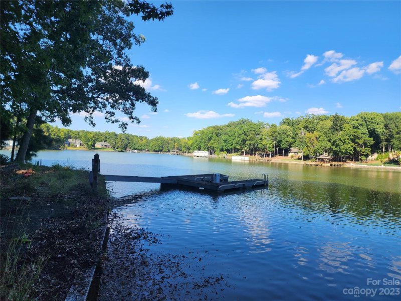 Property image 3 at 16004 Munson Hill Road, Charlotte, NC 28278