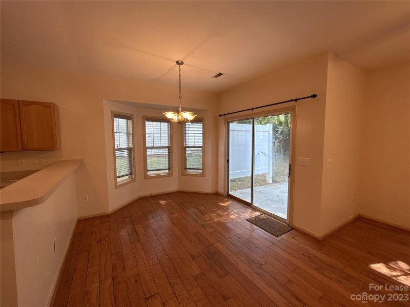 Property image 4 at 225 Doughton Lane, Charlotte, NC 28217