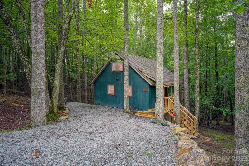 Property image 2 at 617 Pine Ridge Road, Beech Mountain, NC 28604