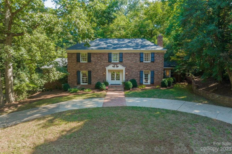 Property image 2 at 4101 Crossgate Road, Charlotte, NC 28226