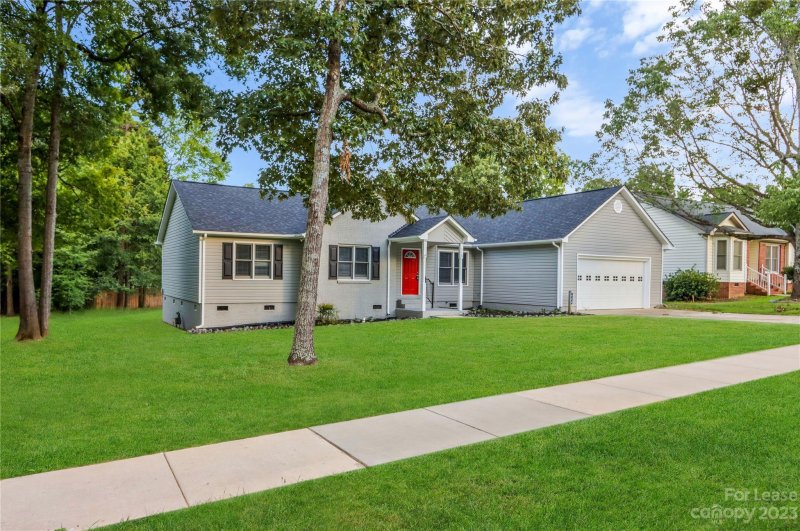 Property image 2 at 616 Gray Drive, Charlotte, NC 28213