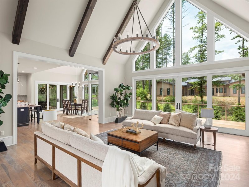 Property image 4 at 418 Moraine Court, Asheville, NC 28803