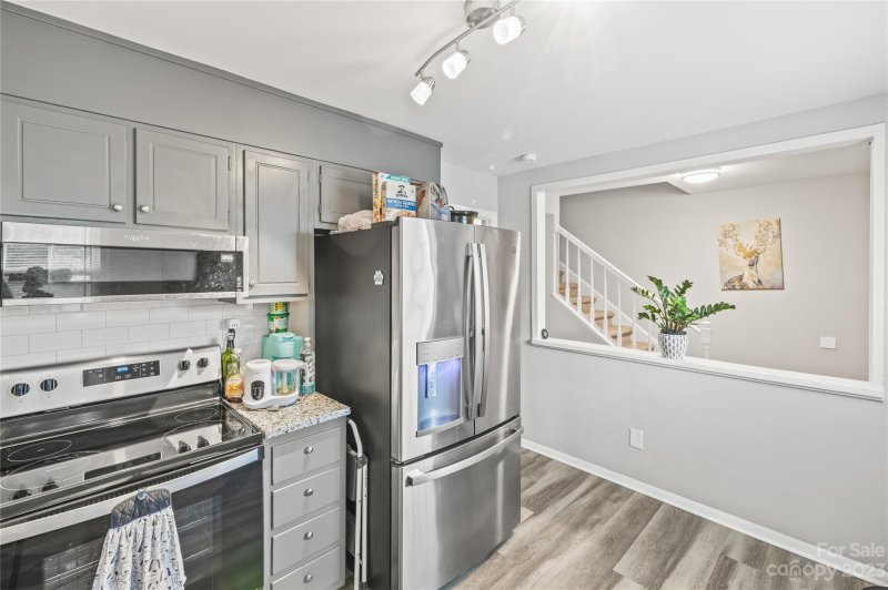 Property image 4 at 8410 Knights Bridge Road, Charlotte, NC 28210